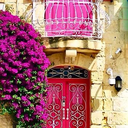 1500 Little Pink House In Kalkara Creekヴィラ エクステリア 写真